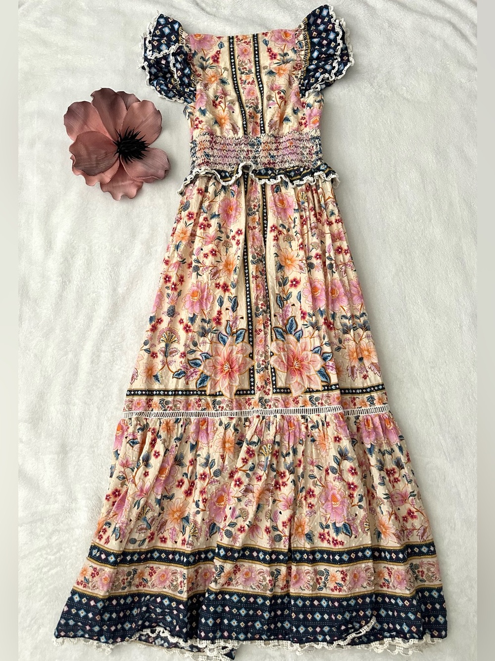 FARM Rio Multi Superbloom Tapestry Maxi Dress Size Small - Picture 2 of 13